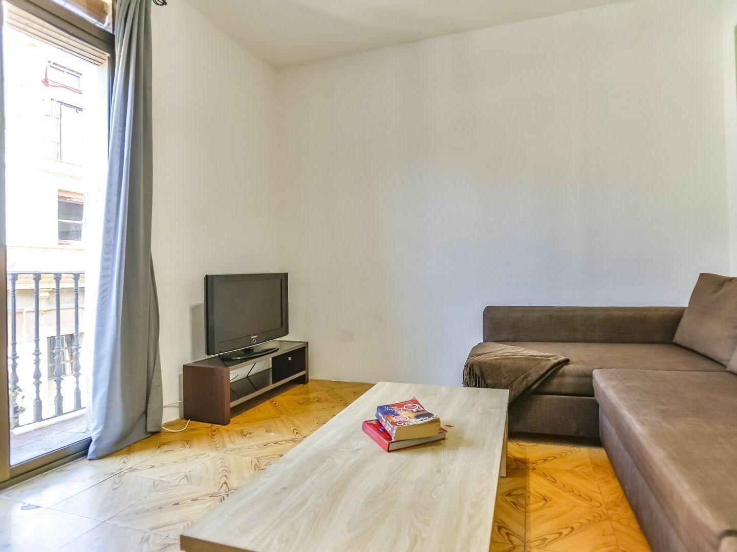 Апартаменты Basic Platja Барселона Экстерьер фото